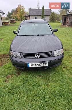Универсал Volkswagen Passat 2000 в Яворове