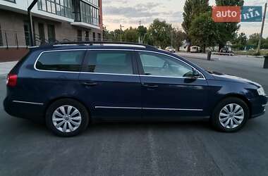 Универсал Volkswagen Passat 2006 в Новомосковске