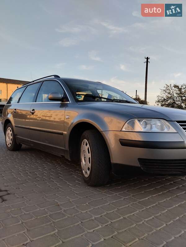 Универсал Volkswagen Passat 2001 в Теплике