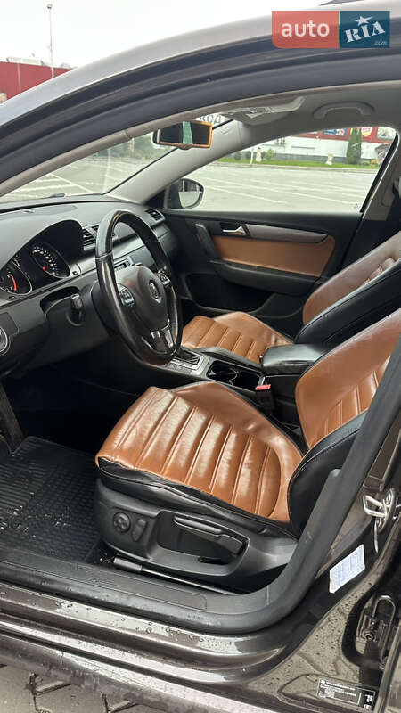 Универсал Volkswagen Passat 2011 в Тернополе