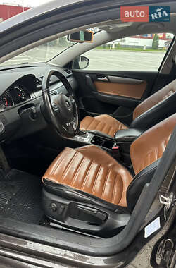 Универсал Volkswagen Passat 2011 в 