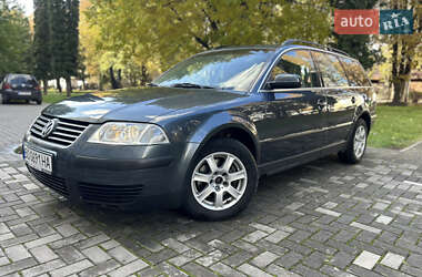 Універсал Volkswagen Passat 2001 в Кам'янець-Подільському
