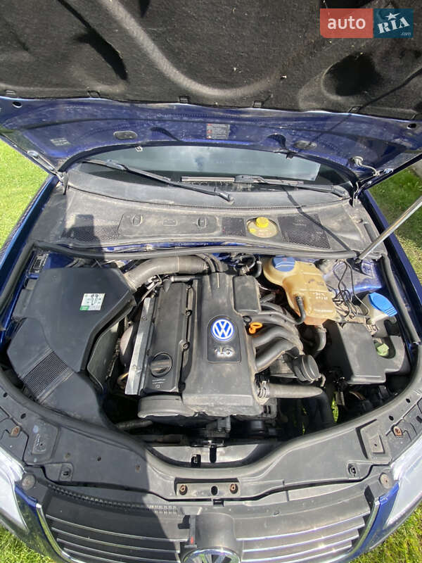 Универсал Volkswagen Passat 2001 в Сколе