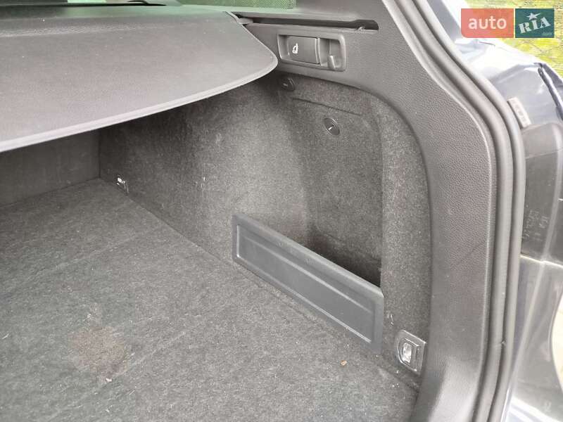 Универсал Volkswagen Passat 2011 в Ровно фото 14 Универсал Volkswagen Passat 2011 в Ровно