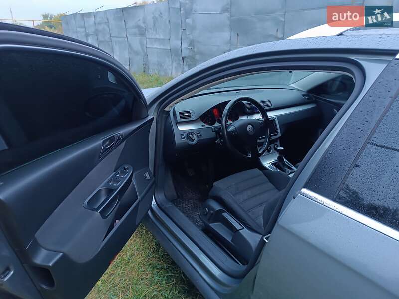 Универсал Volkswagen Passat 2008 в Путивле