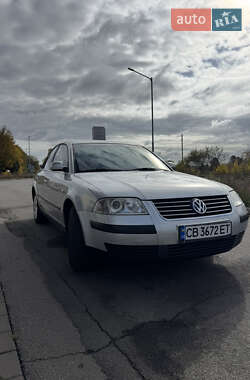 Седан Volkswagen Passat 2001 в Мене