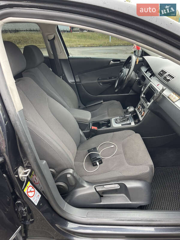 Универсал Volkswagen Passat 2009 в Ратным