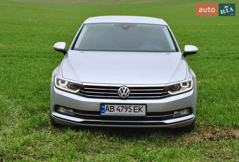 Седан Volkswagen Passat 2016 в Вінниці