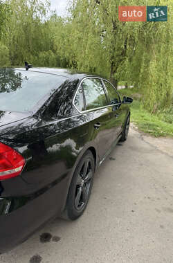 Седан Volkswagen Passat 2012 в Рівному