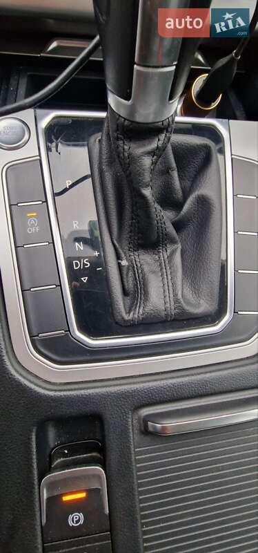 Универсал Volkswagen Passat 2016 в Луцке