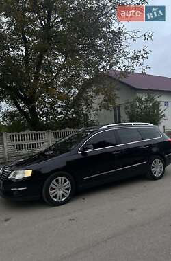 Универсал Volkswagen Passat 2009 в Чорткове