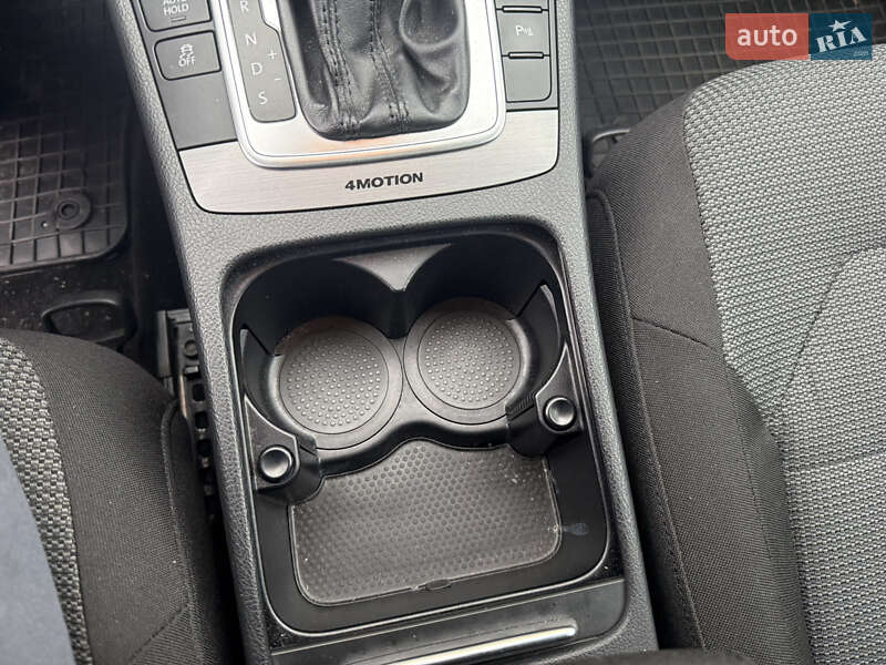 Универсал Volkswagen Passat 2011 в Долине фото 22 Универсал Volkswagen Passat 2011 в Долине