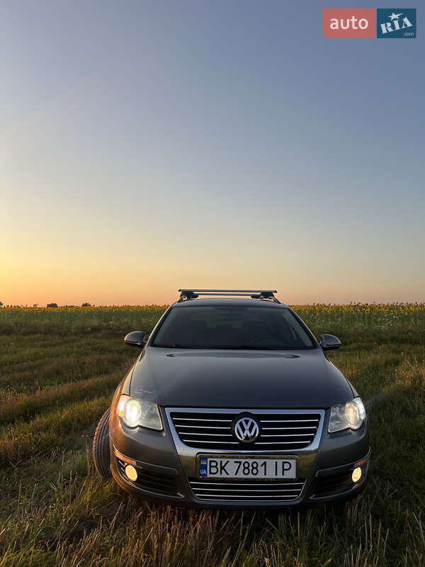 Універсал Volkswagen Passat 2005 в Березному