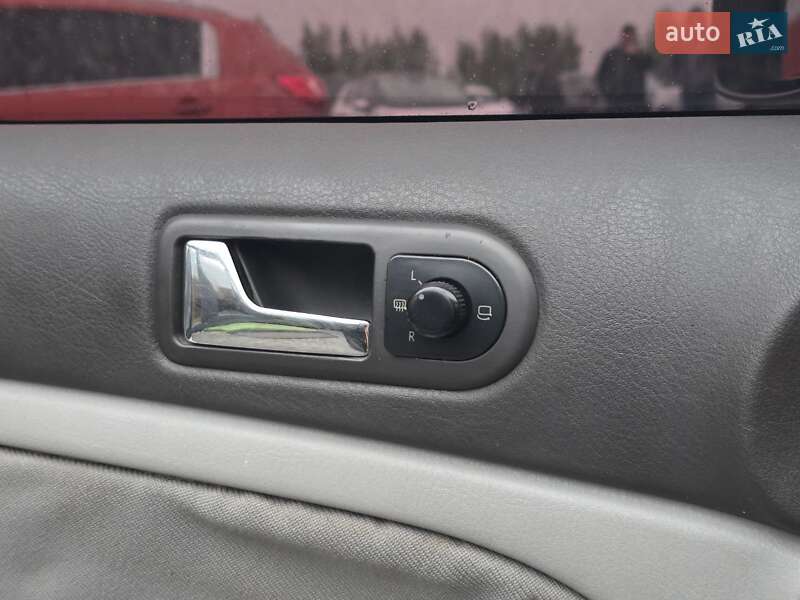 Універсал Volkswagen Passat 1999 в Тернополі