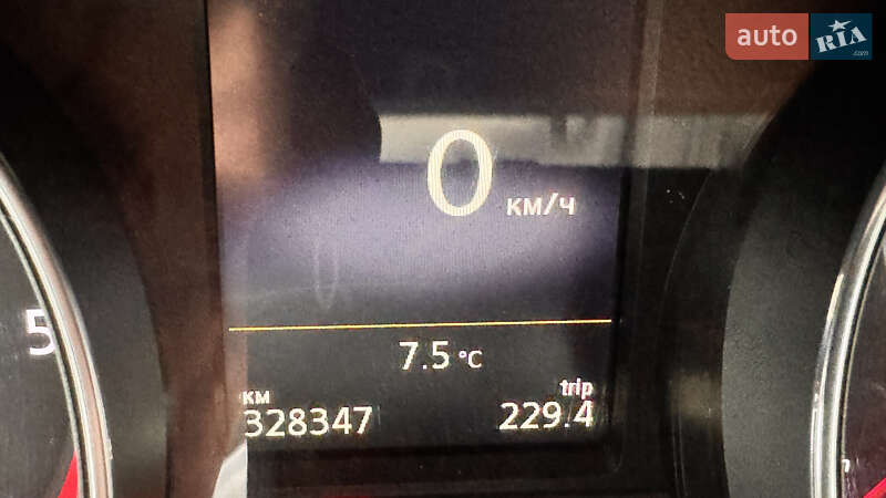 Універсал Volkswagen Passat 2015 в Ірпені