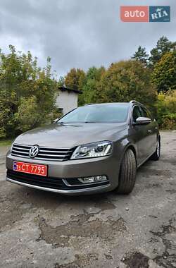 Универсал Volkswagen Passat 2011 в Бродах