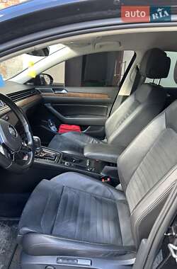 Седан Volkswagen Passat 2018 в 