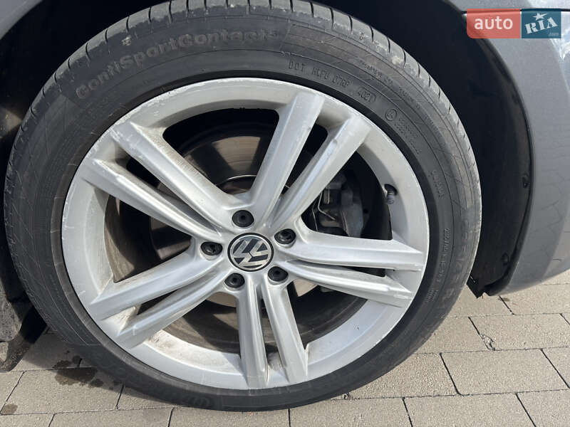 Седан Volkswagen Passat 2013 в Сумах