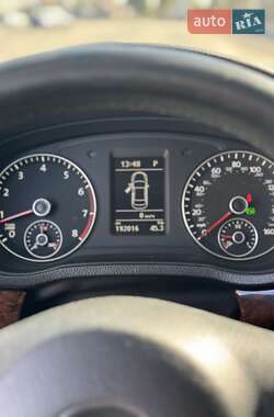 Седан Volkswagen Passat 2012 в 