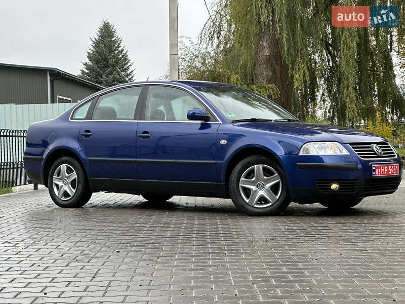 Седан Volkswagen Passat 2002 в Тернополе