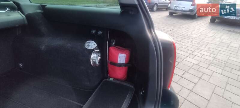 Универсал Volkswagen Passat 2001 в Черкассах