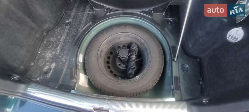 Универсал Volkswagen Passat 2001 в Черкассах