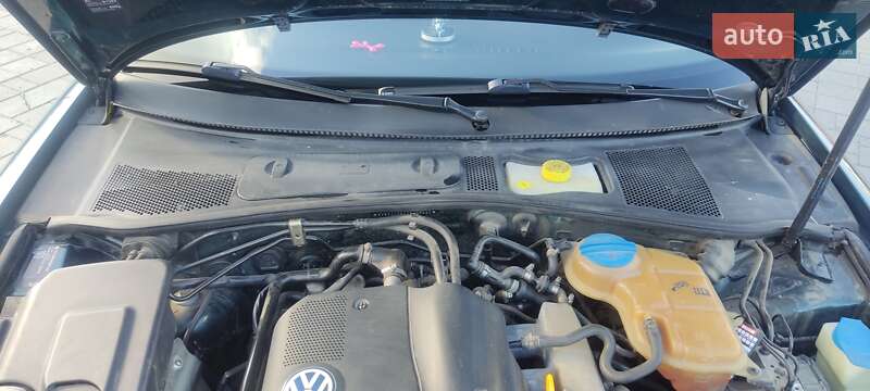 Универсал Volkswagen Passat 2001 в Черкассах