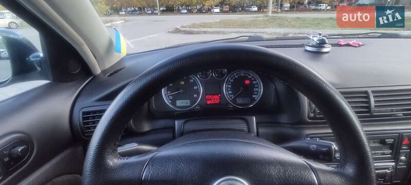 Универсал Volkswagen Passat 2001 в Черкассах