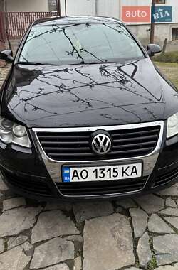 Седан Volkswagen Passat 2005 в Іршаві