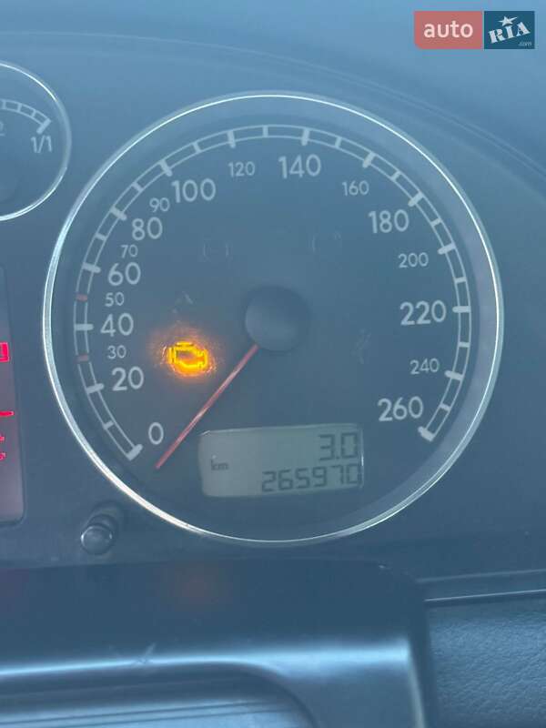 Седан Volkswagen Passat 2004 в Александровке фото 24 Седан Volkswagen Passat 2004 в Александровке