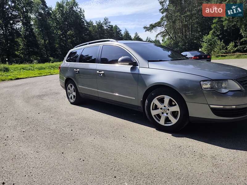 Универсал Volkswagen Passat 2006 в Великих Мостах