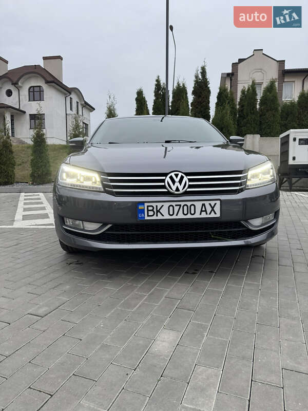 Седан Volkswagen Passat 2014 в Ровно фото 7 Седан Volkswagen Passat 2014 в Ровно