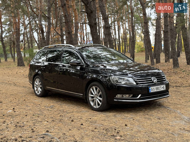 Універсал Volkswagen Passat 2010 в Харкові