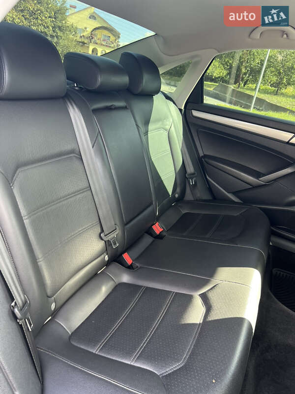 Седан Volkswagen Passat 2015 в Вінниці фото 57 Седан Volkswagen Passat 2015 в Вінниці