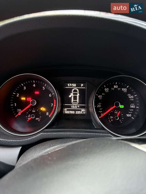 Седан Volkswagen Passat 2016 в Києві