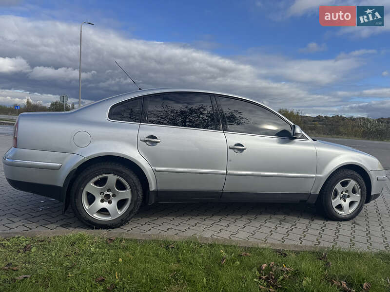Седан Volkswagen Passat 2005 в Ивано-Франковске