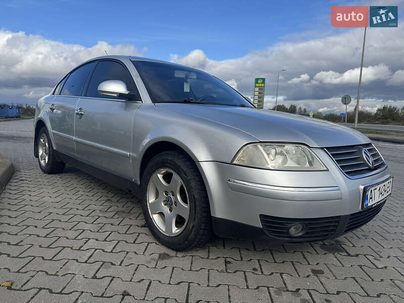 Седан Volkswagen Passat 2005 в Ивано-Франковске