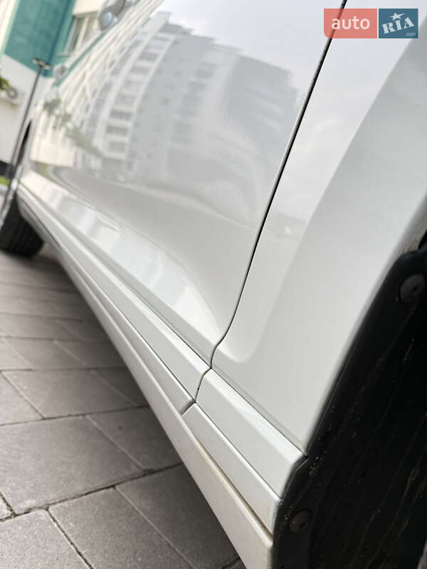 Универсал Volkswagen Passat 2022 в Вараше