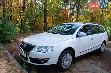 Volkswagen Passat 2010