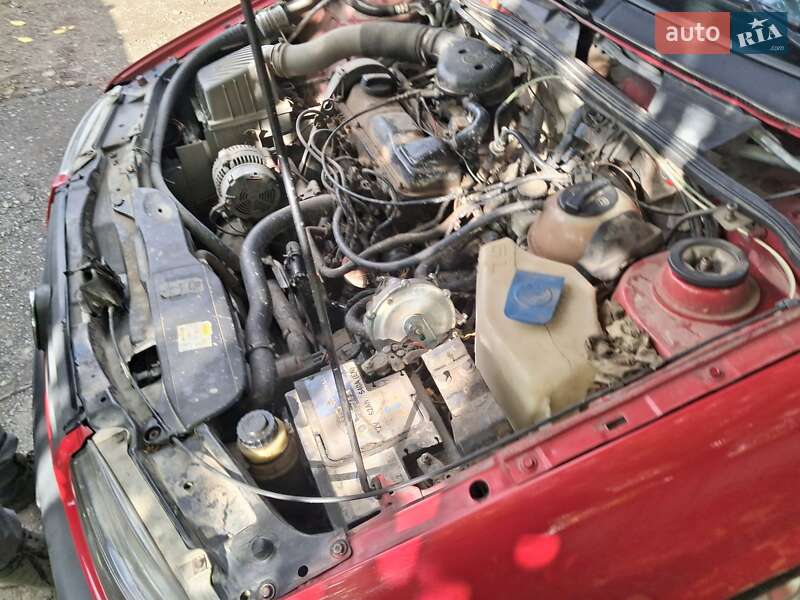 Седан Volkswagen Passat 1996 в Ивано-Франковске