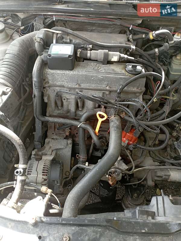 Седан Volkswagen Passat 1994 в Хмільнику фото 7 Седан Volkswagen Passat 1994 в Хмільнику