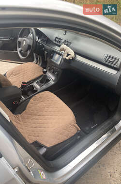 Седан Volkswagen Passat 2006 в 