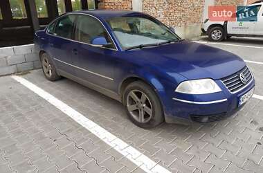 Седан Volkswagen Passat 2003 в 