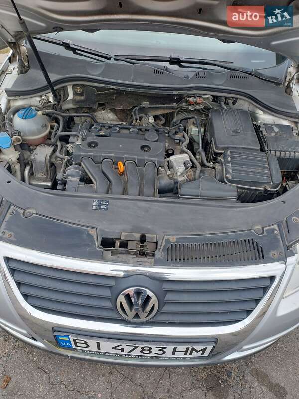 Седан Volkswagen Passat 2005 в Кременчуге