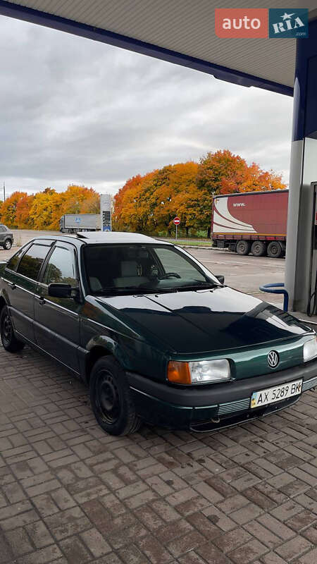 Volkswagen Passat 1988
