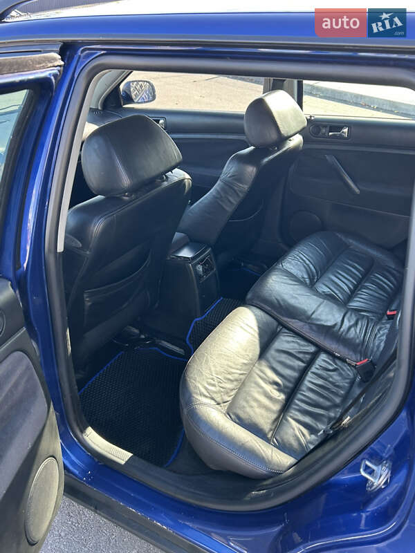 Універсал Volkswagen Passat 2001 в Бородянці