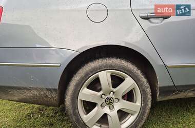 Универсал Volkswagen Passat 2010 в 