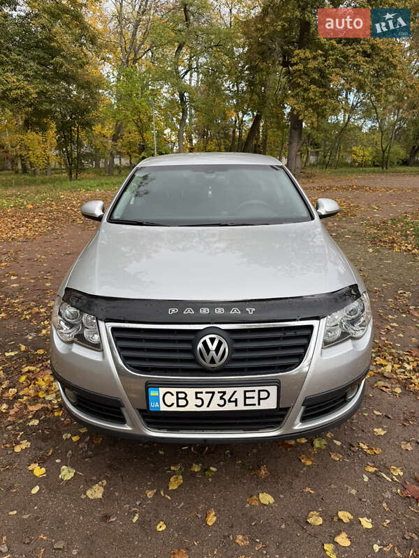 Седан Volkswagen Passat 2006 в Чернигове