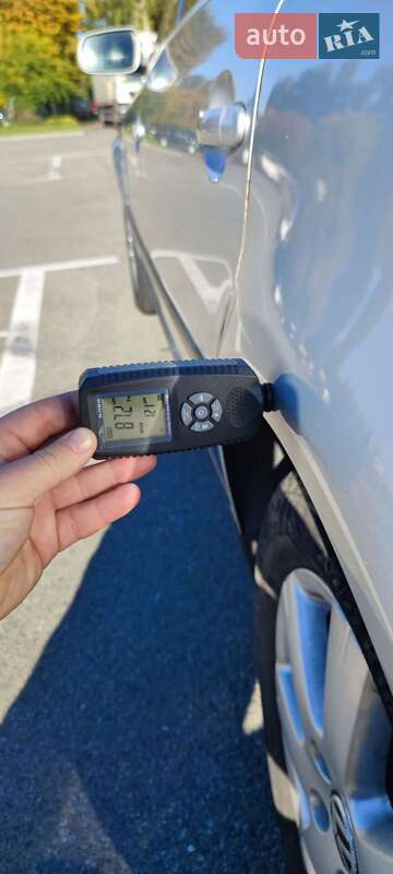 Седан Volkswagen Passat 2002 в Киеве