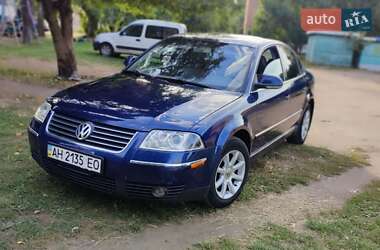 Седан Volkswagen Passat 2004 в Черкассах